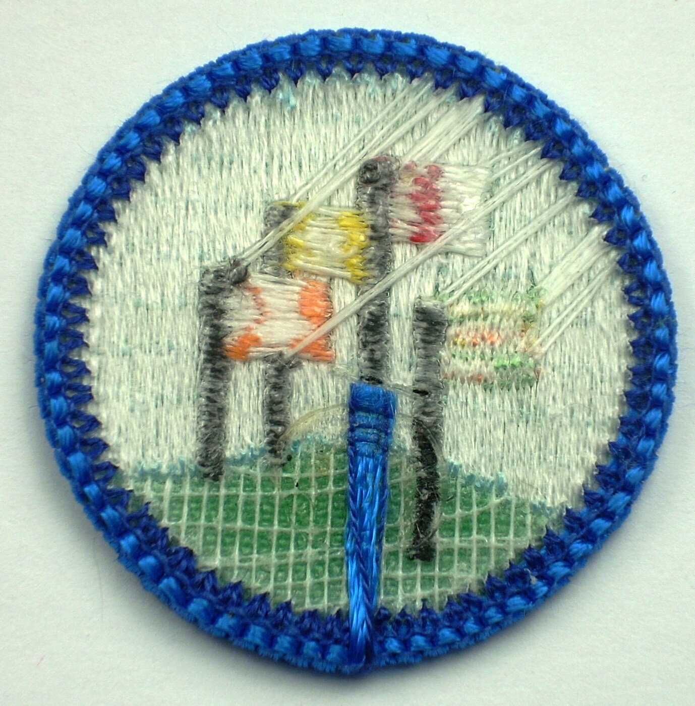 Vintage Girl Scout Badge – World Neighbors – 1980-2001 – retired
