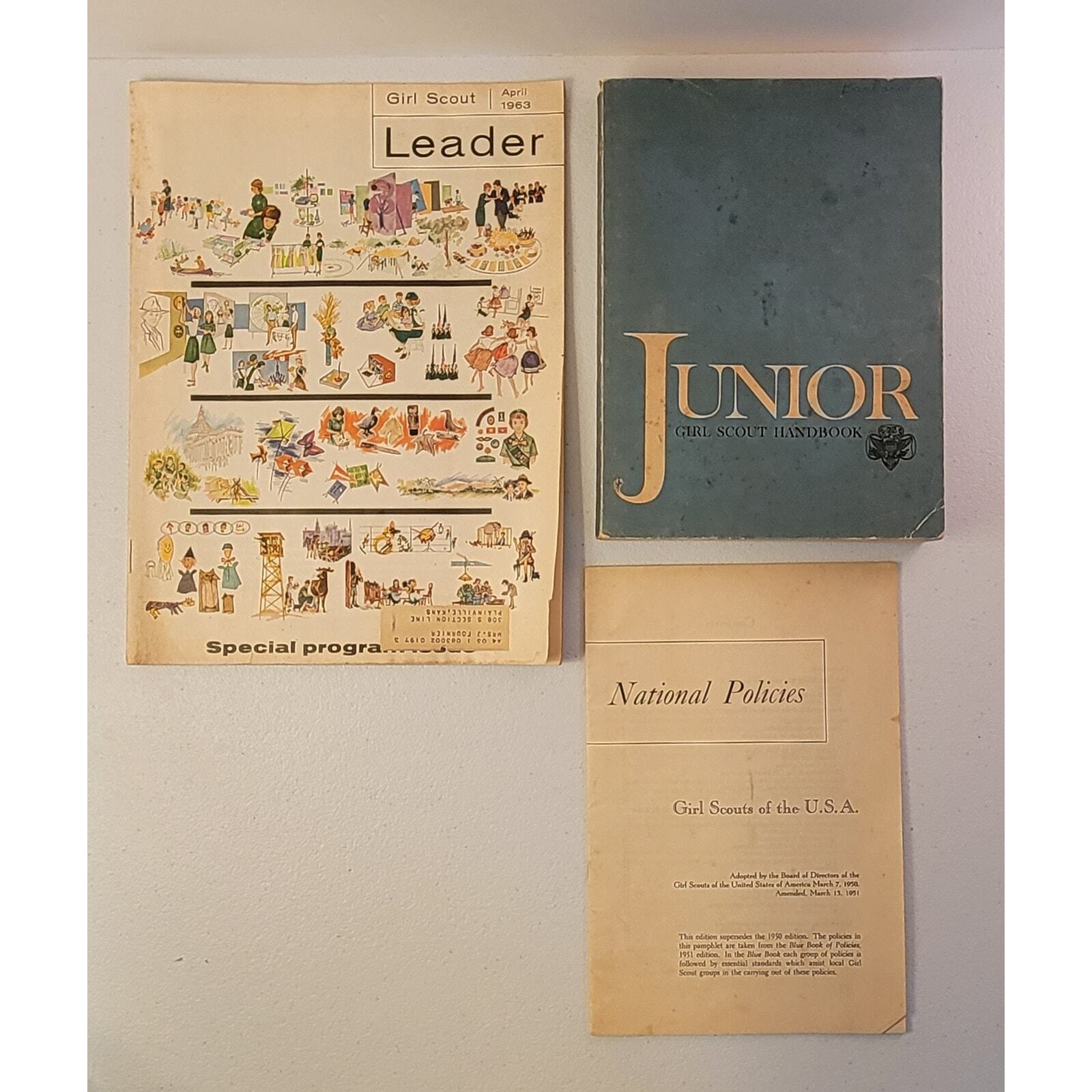 Vintage Lot 1952/1963 Girl Scouts Junior Handbook National Policies Leader Mag.