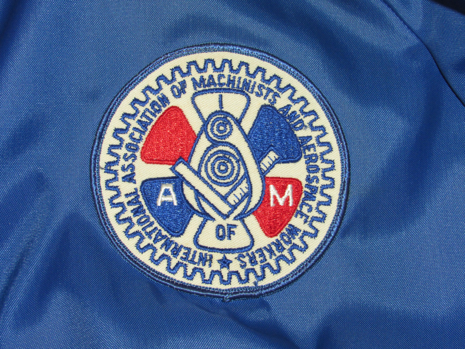 VTG INTERNATIONAL ASSOCIATION OF MACHINISTS & AEROSPACE WORKERS NYLON JACKET! L