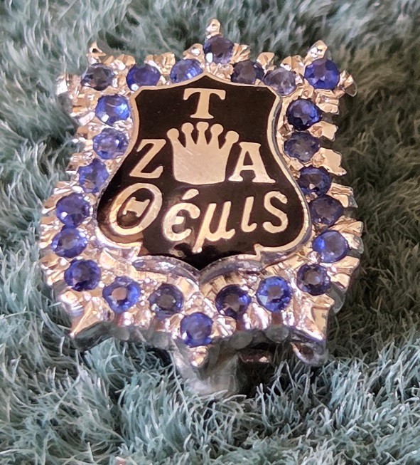 Zeta Tau Alpha Sorority Frat old White Gold Sapphire badge pin WoW!
